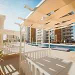Atilius Modern One-bedroom Caesar & Spa, Long Perivolia tou Trikomou