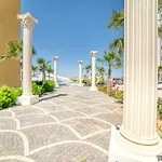 Atilius Modern One-bedroom Caesar & Spa, Long Apartment