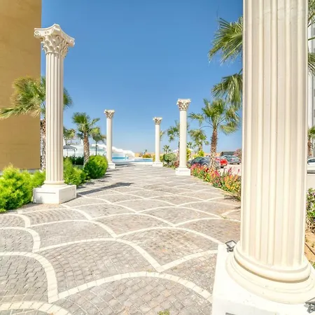 Modern One Bedroom In Caesar & Spa, Long Apartment