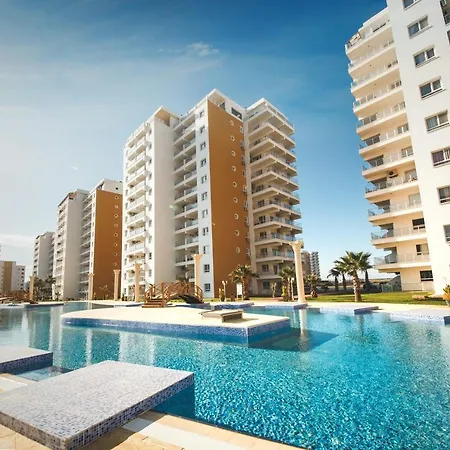 Daire Atilius Modern One-bedroom Caesar & Spa, Long